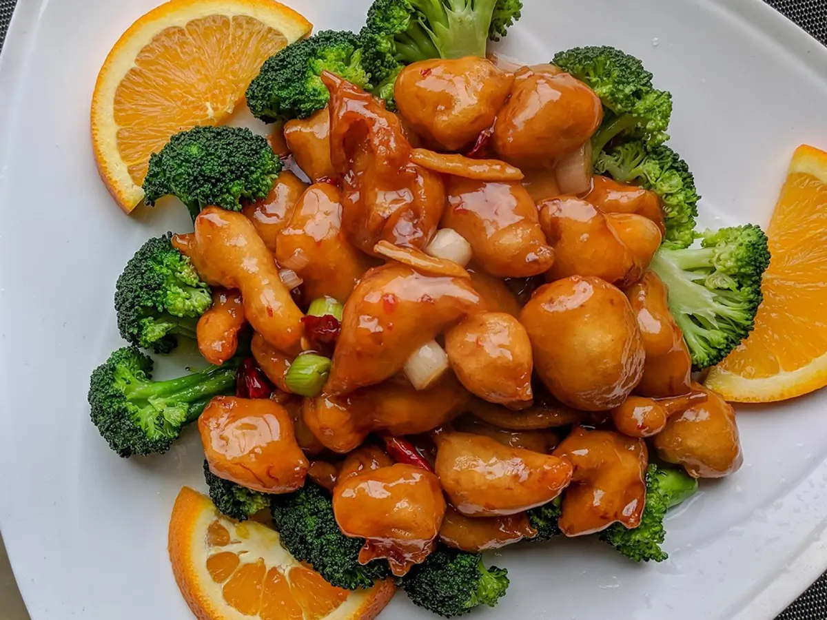 Cheng's-Asian-Cuisine-Asian-Restaurant-Orange-Chicken-Winchester Chinese-American orange chicken with sticky glaze, served over steamed rice at Cheng's Asian Cuisineļ¼a Asian Restaurant in Winchester